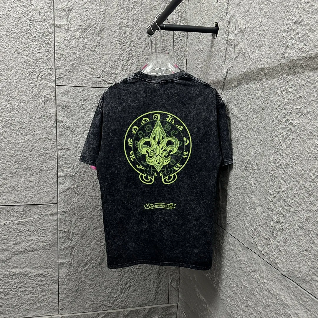 🅿️180 CH* Crow Heart* 2025 spring and summer new style Snowflake distressed washed retro round neck short sleeves Chest and front logo Horseshoe print on front and back Customized fabric Short-sleeved T-shirt Unisex Size: S M L XL XXL Color: Snowflake Black Snowflake Gray Snowflake Pink Snowflake Blue